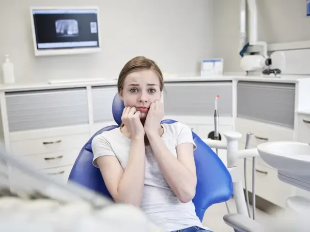 How Bruxism (Teeth Grinding): Treatment & Causes